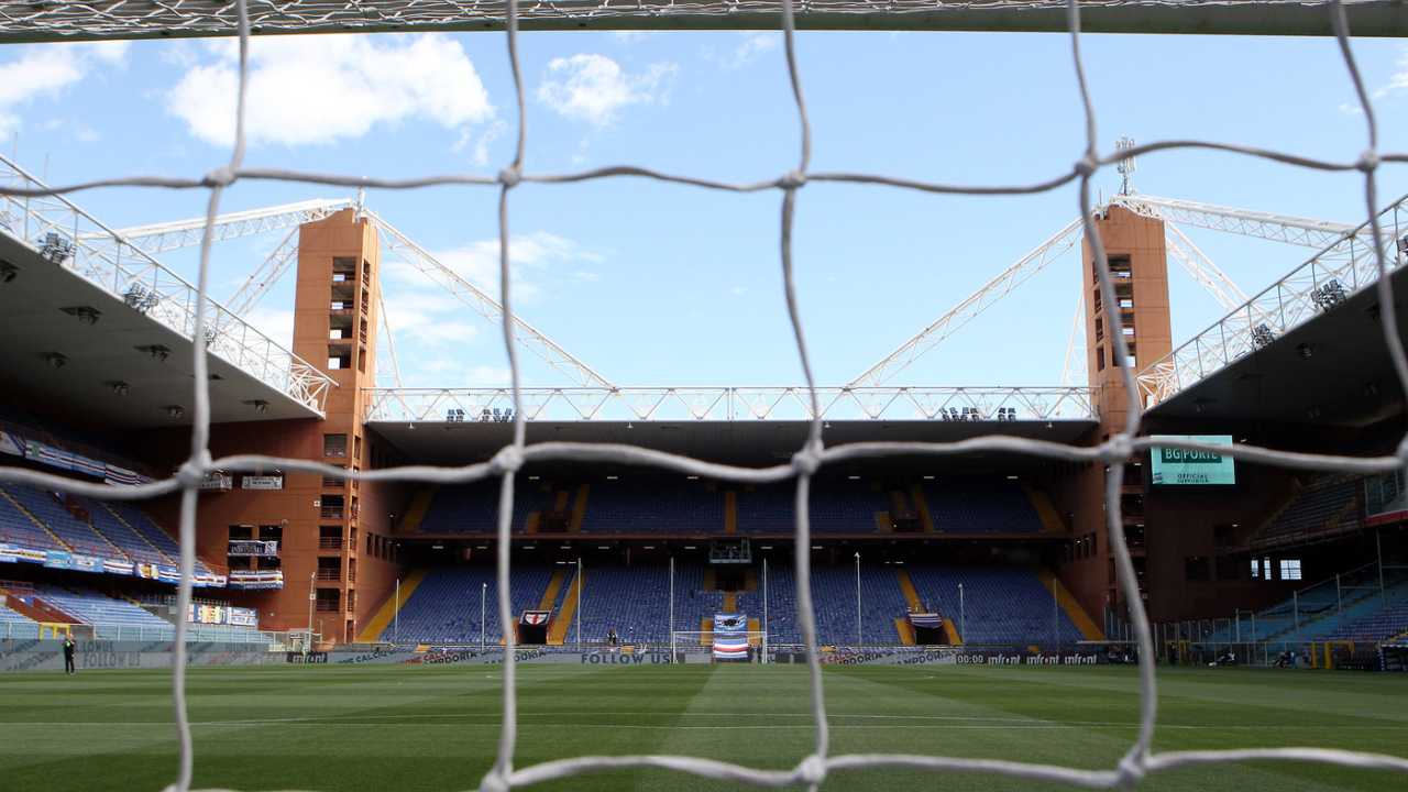 Il terreno di gioco dello stadio Marassi - Lapresse - Faziosi
